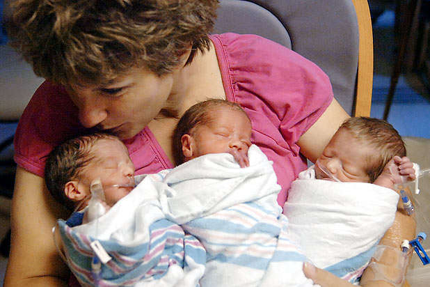 Victoria Lasita and triplets - Aug. 3, 2007